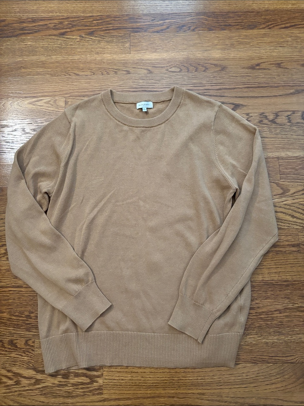 Qualfort women’s crew neck sweater